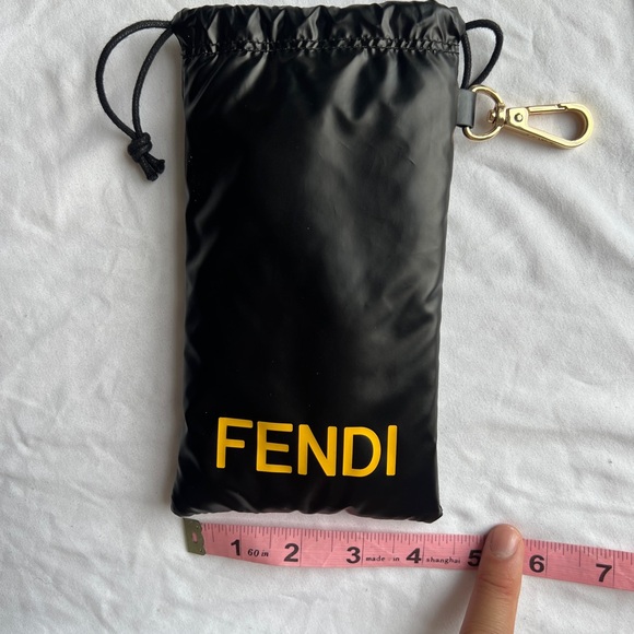 Brand New FENDI soft case sunglasses Eyeglasses cushioned pouch drawstring - Picture 4 of 8